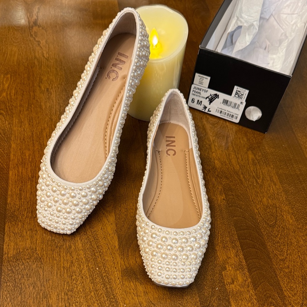 INC International Concepts NEW Women's Pearl Adorned Flats - White Pearl-Size 6